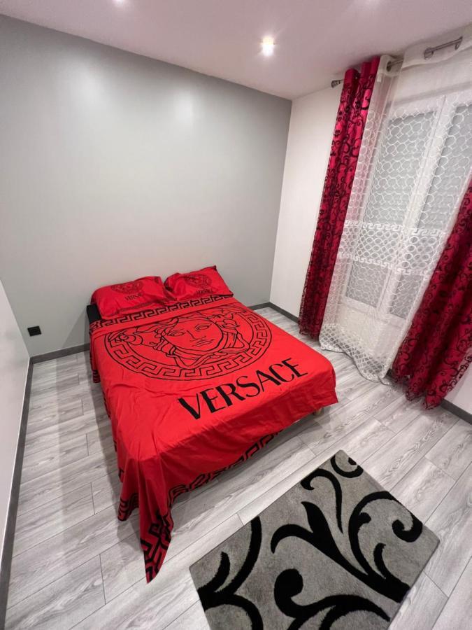 Zekri Apartment Livry-Gargan Ngoại thất bức ảnh