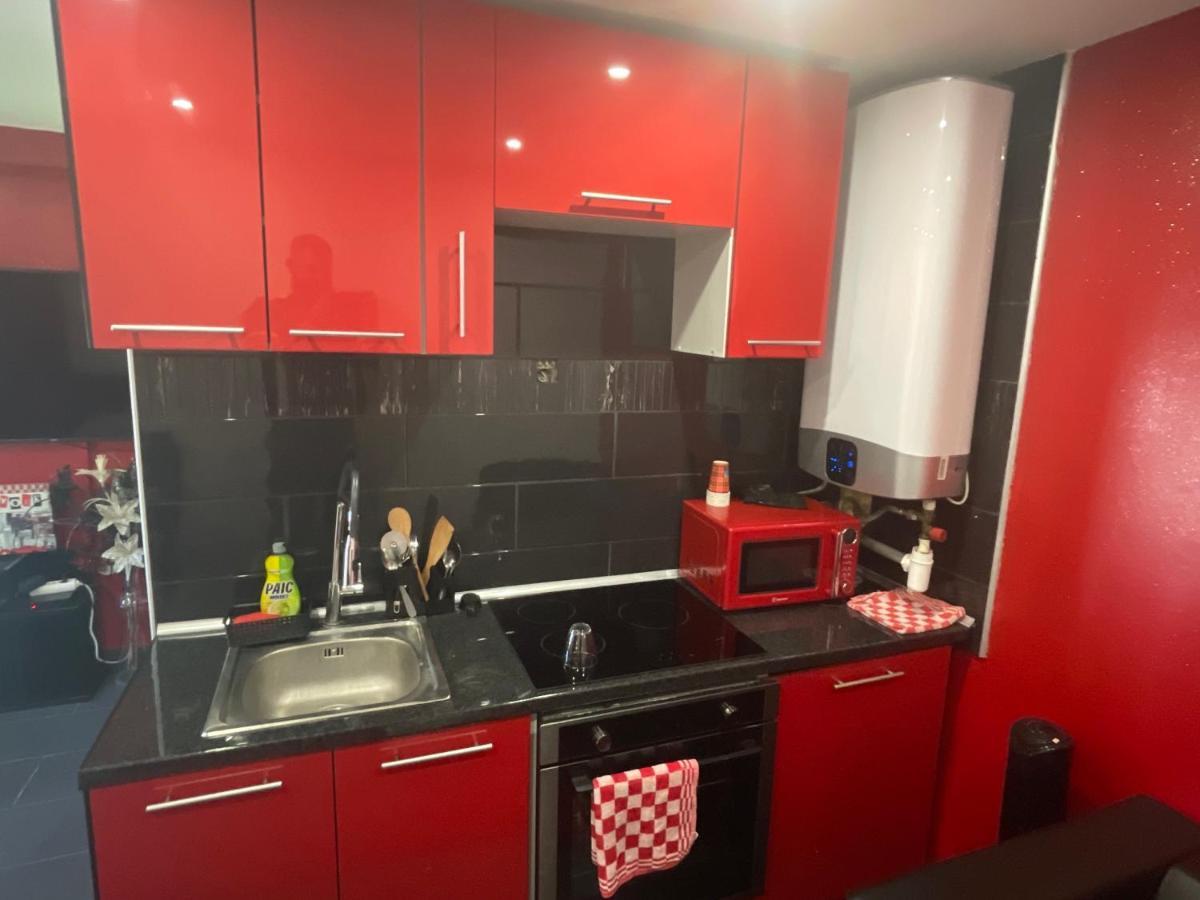 Zekri Apartment Livry-Gargan Ngoại thất bức ảnh
